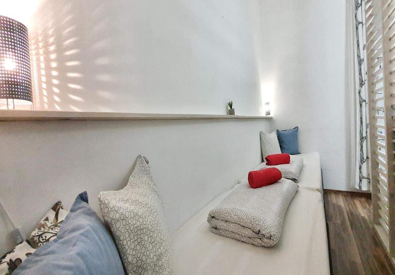 Dora Holiday House & Apartments Keszthely Εξωτερικό φωτογραφία