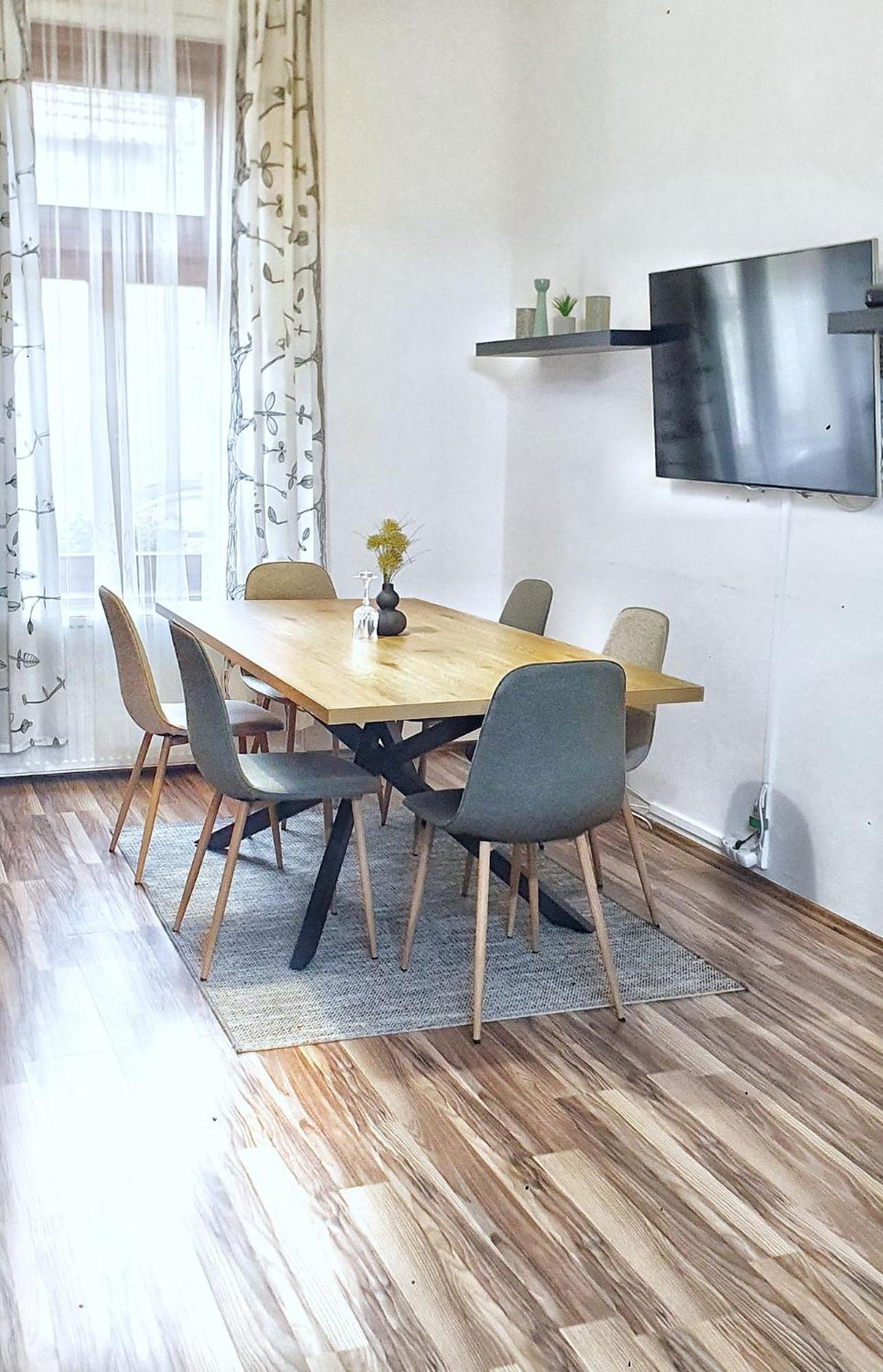 Dora Holiday House & Apartments Keszthely Εξωτερικό φωτογραφία
