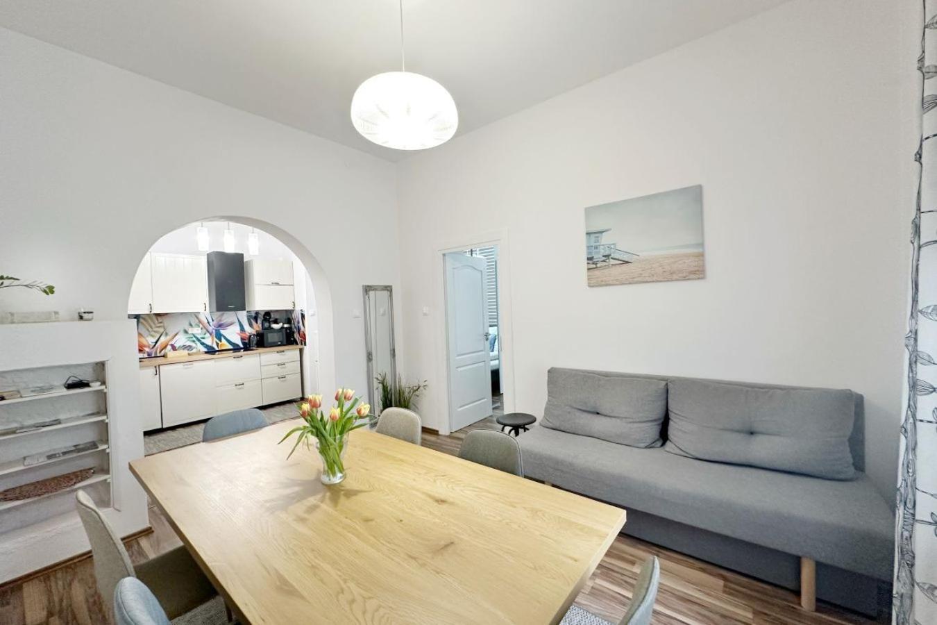 Dora Holiday House & Apartments Keszthely Εξωτερικό φωτογραφία
